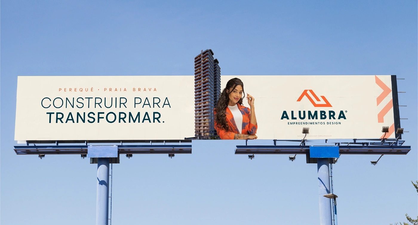 Dois Outdoors emendados com Informações da Campanha Alumbra