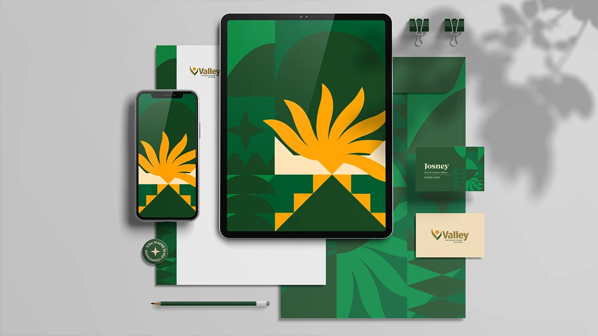 Kit Escolar com Nova Marca Valley International School
